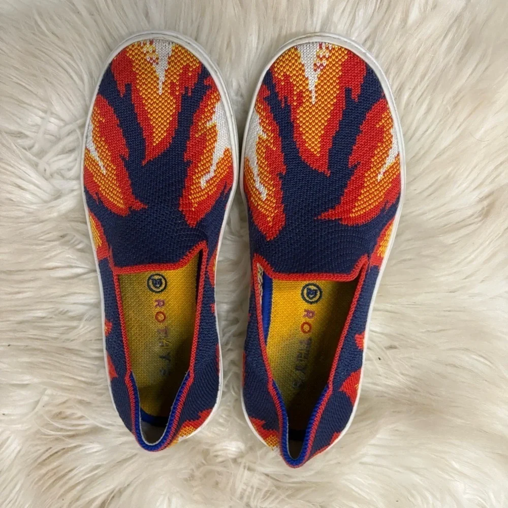 Rothy’s Navy Flame Colorful Kids Slip-On Shoes sz 3